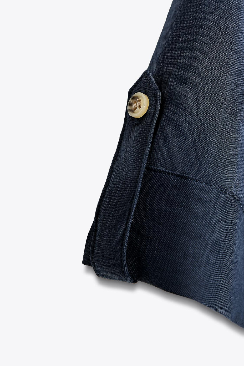 CHEMISE MANCHES COURTES LARGES