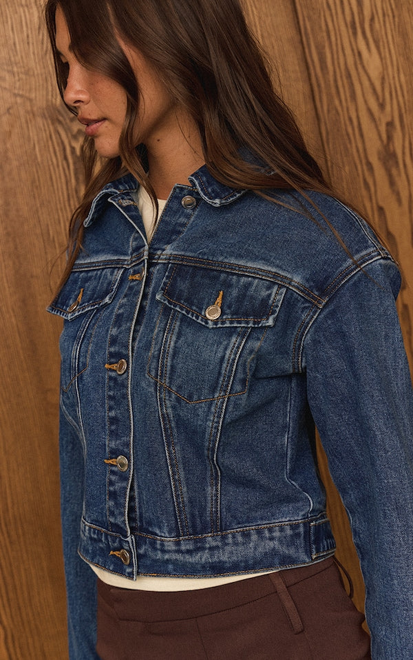 VESTE AJUSTÉE EN JEAN VINTAGE