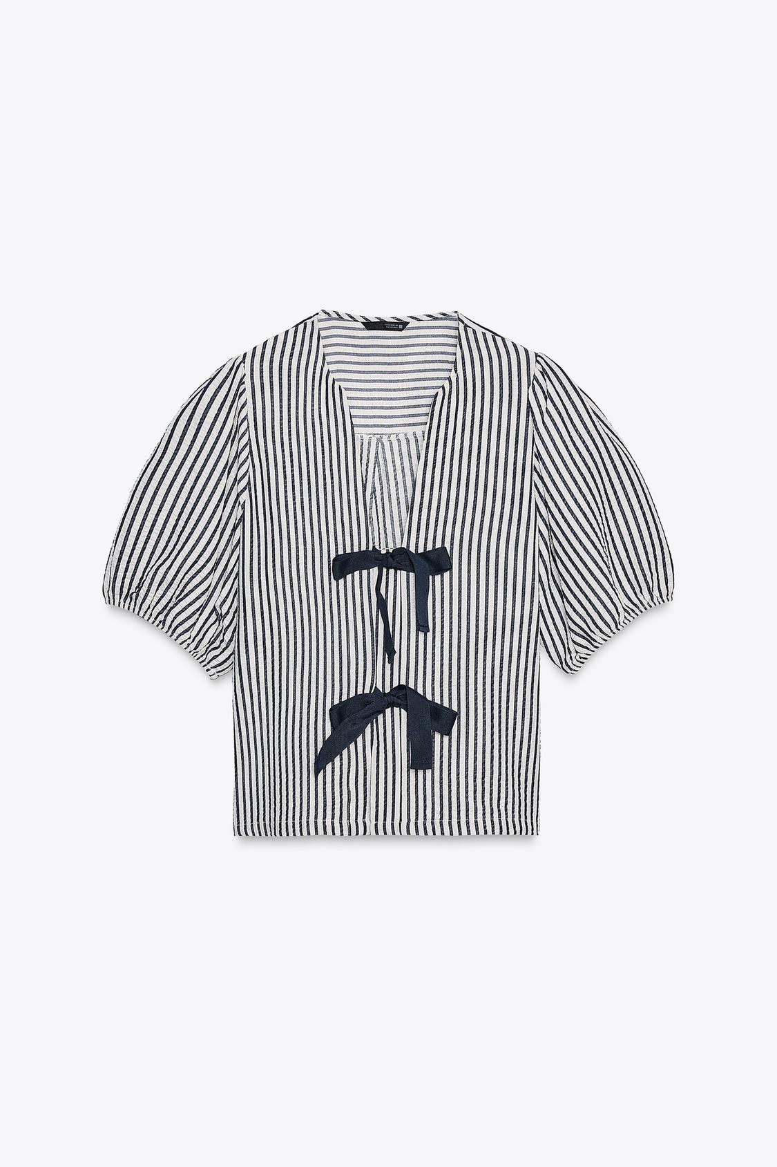 BLOUSE À LACETS AVEC LIN