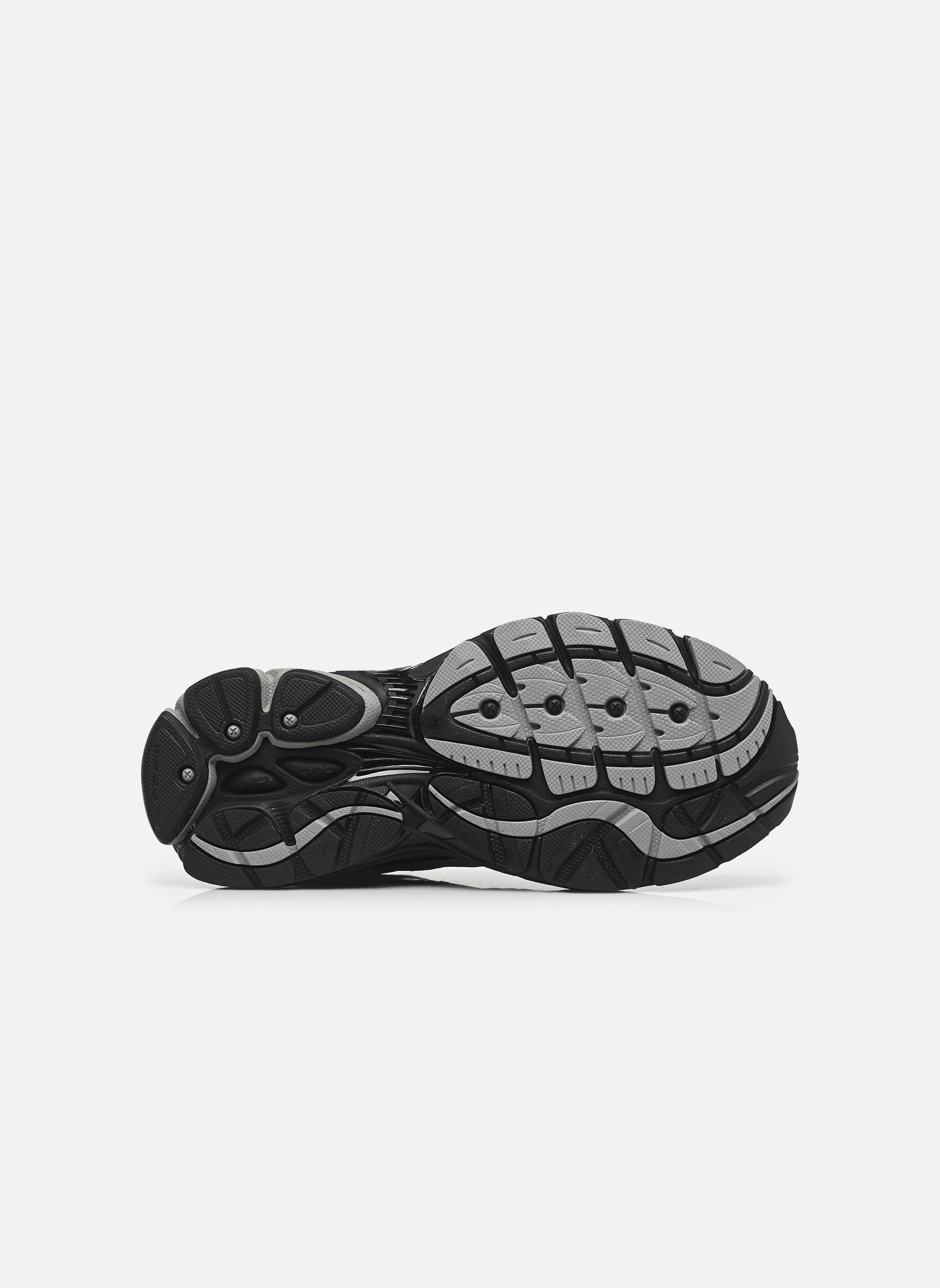 SAUCONY PROGRID OMNI 9