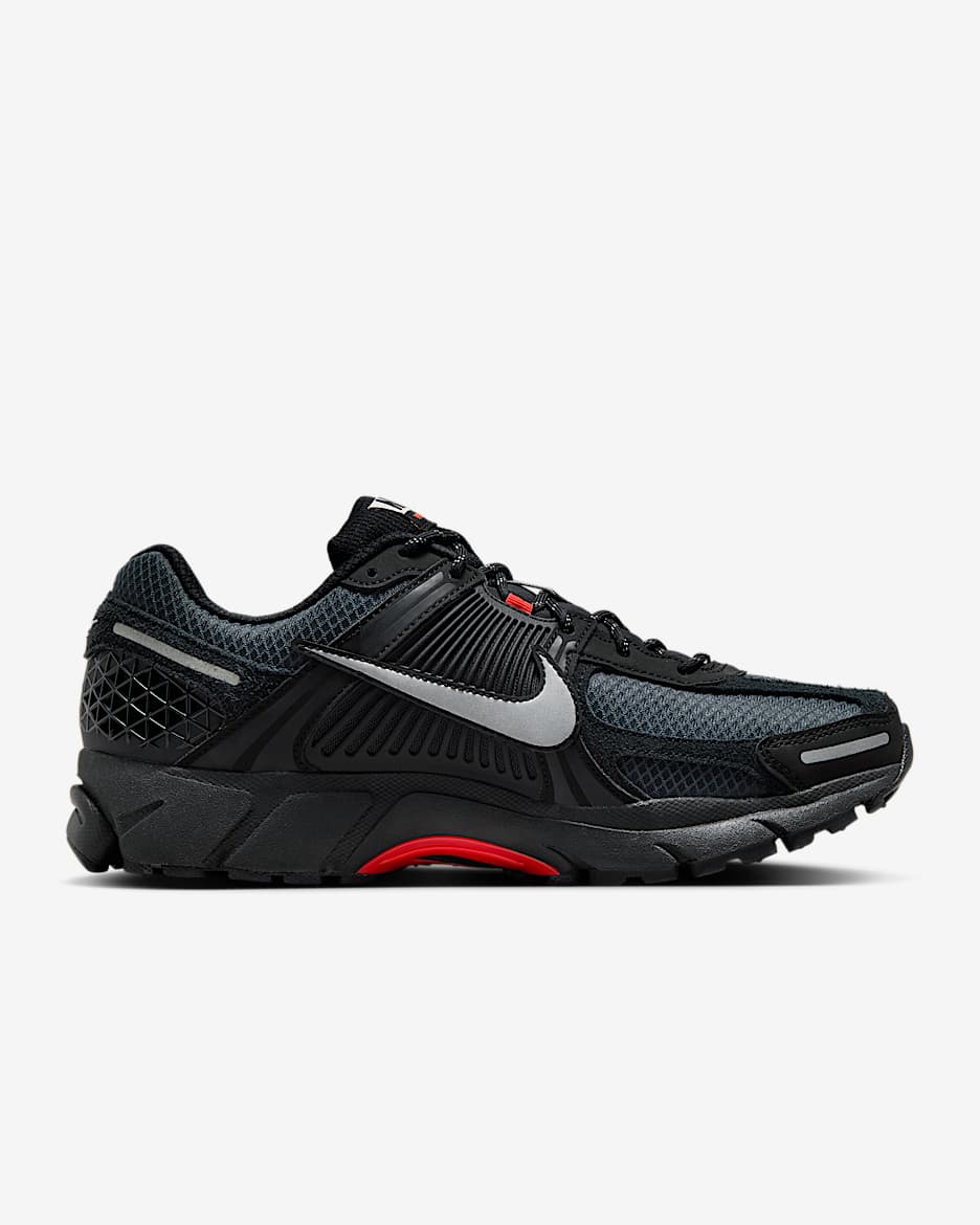 Nike Zoom Vomero 5 - Noir / Rouge