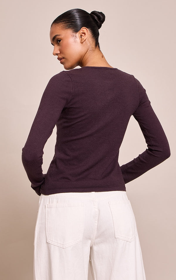 CARDIGAN EN MAILLE FINE À BOUTONS