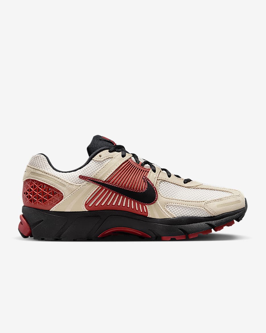 Nike Zoom Vomero 5 - Rouge / Beige