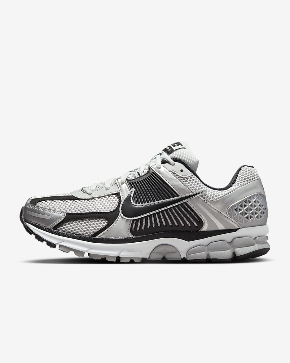 Nike Zoom Vomero 5 - Noir / Blanc