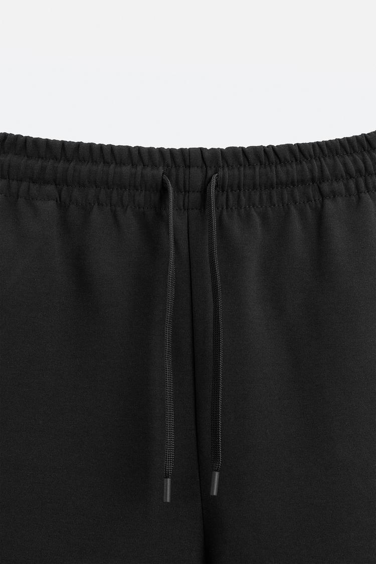 BERMUDA STRUCTURÉ INTERLOCK