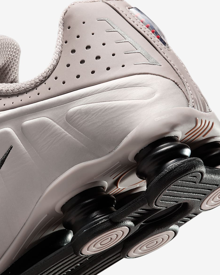 Shox TL R4 - University Red