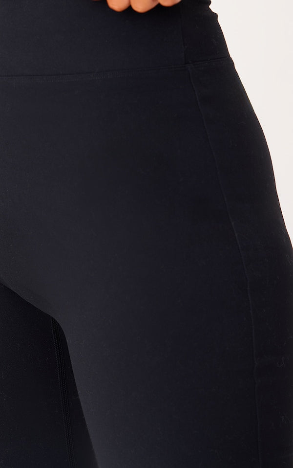 TALL PANTALON FLARE SCULPT NOIR À DÉTAIL CONTOURS