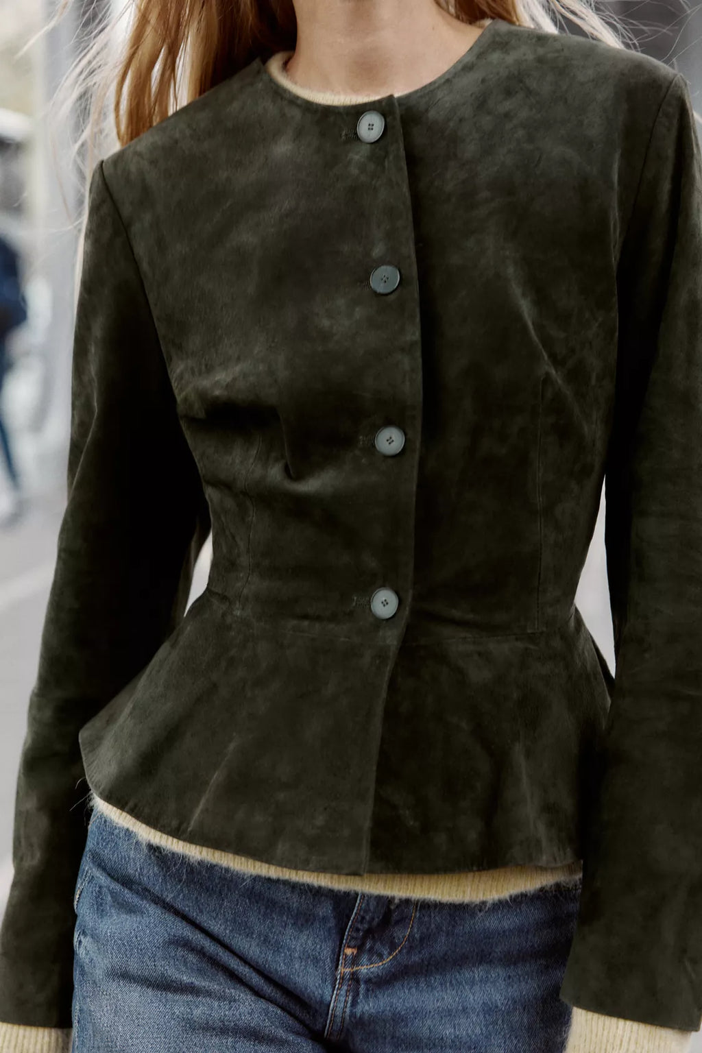 BLOUSON 100% CUIR À BASE ÉVASÉE