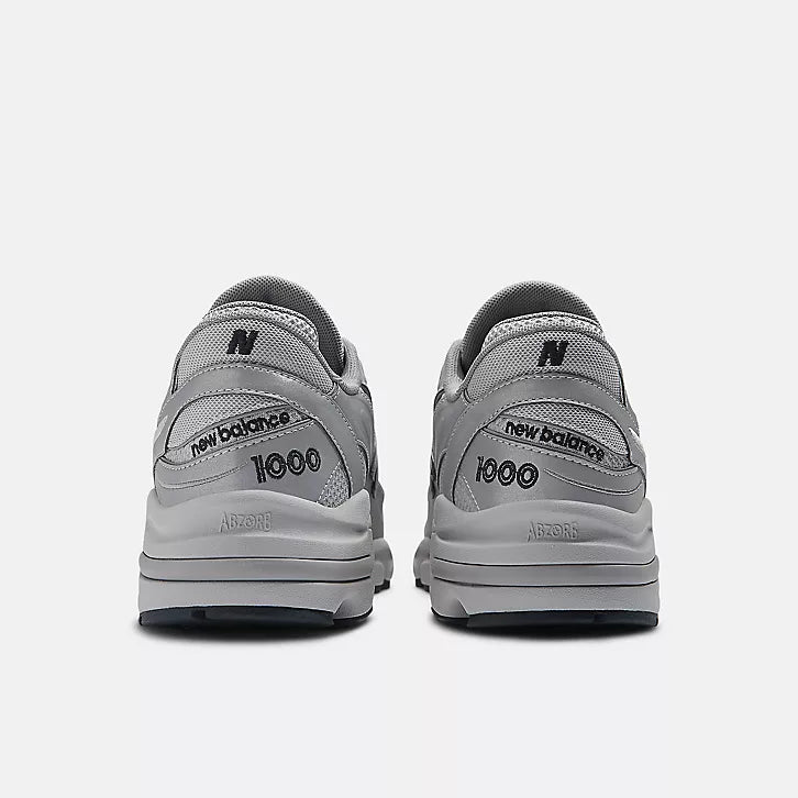 NEW BALANCE 1000 - Gris Métallique