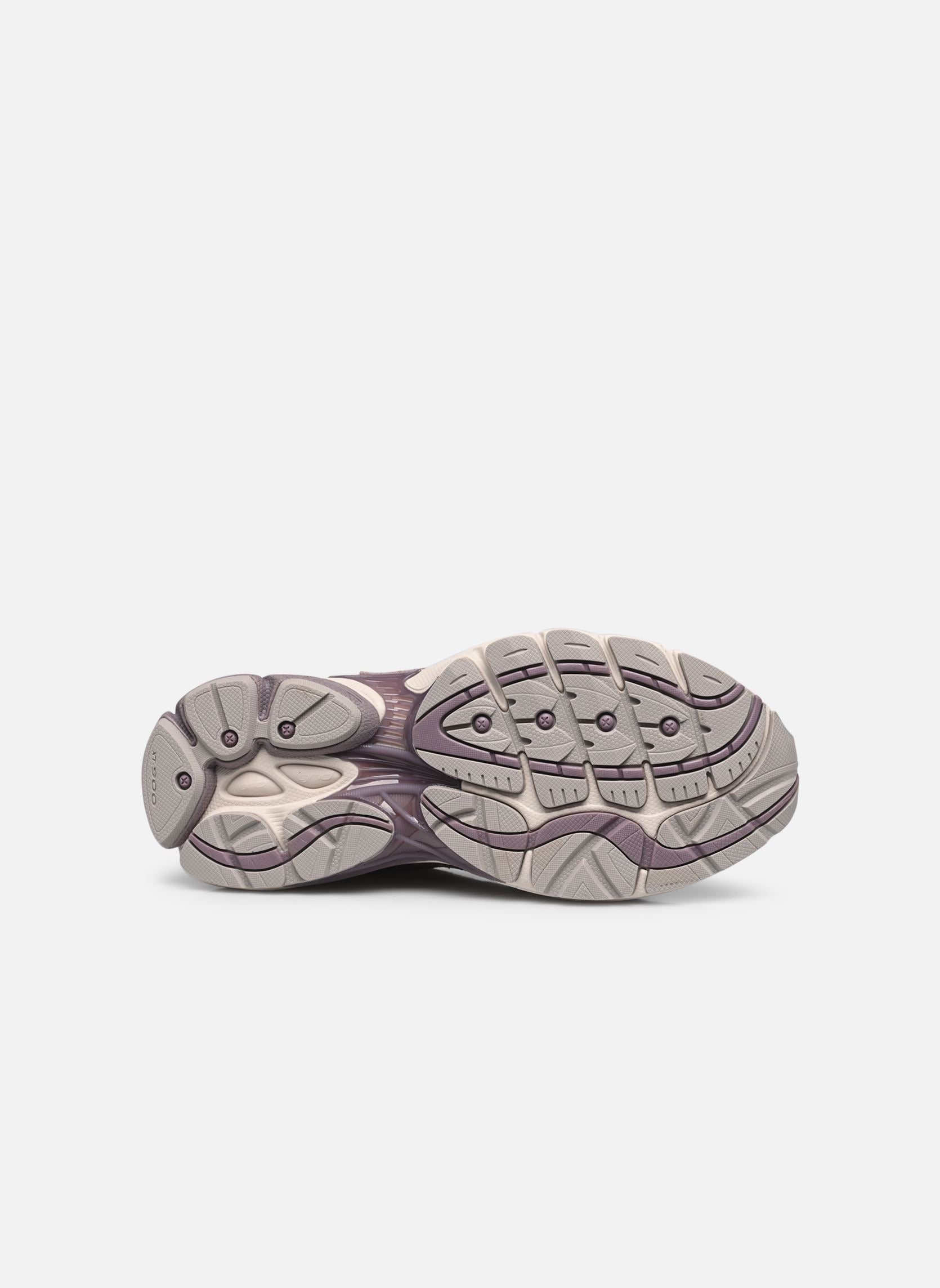 SAUCONY PROGRID OMNI 9