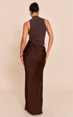 ROBE LONGUE EN MESH À COL NAGEUR ET JUPE SATINÉE