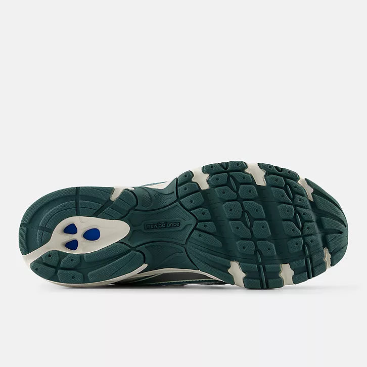 NEW BALANCE 740 - BLANC / VERT