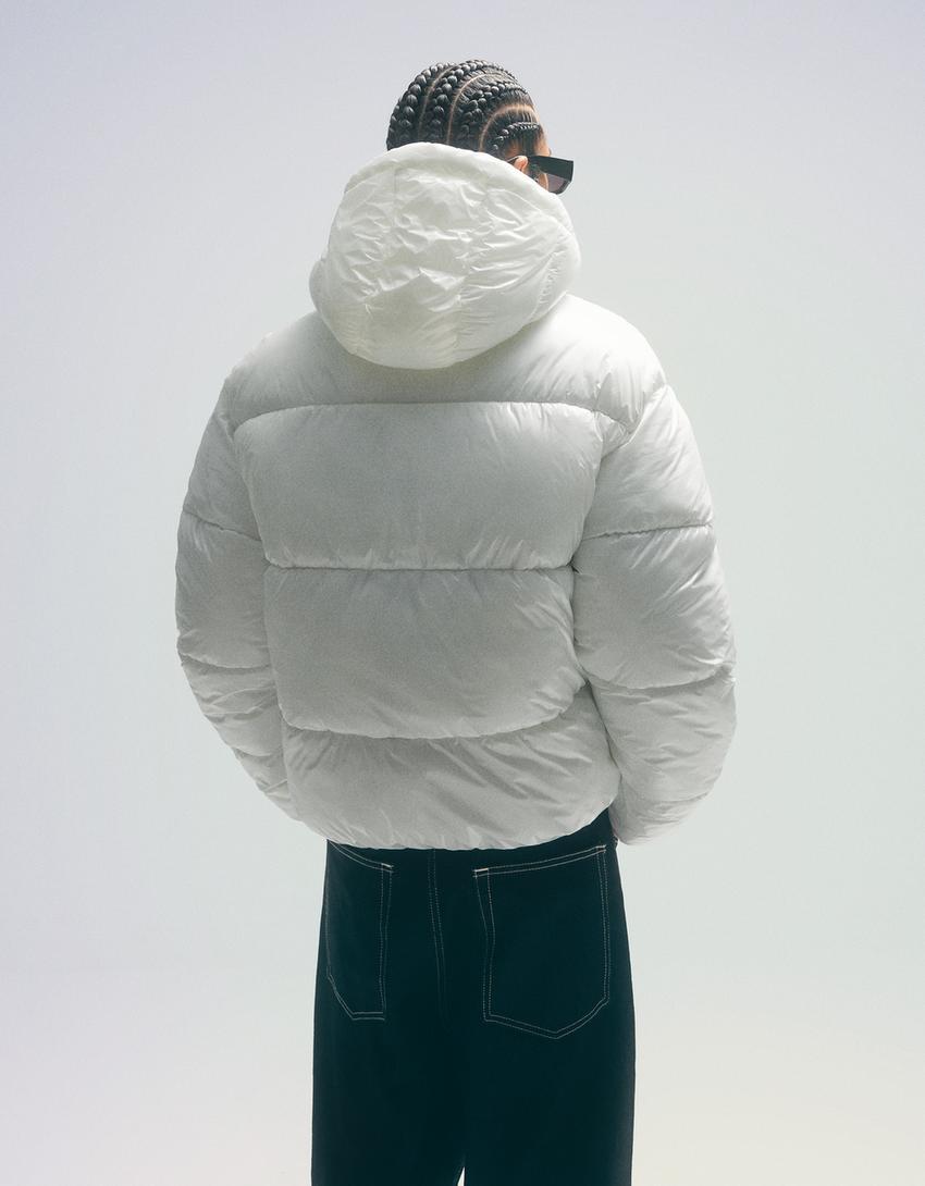 BLOUSON BOUFFANT À CAPUCHE