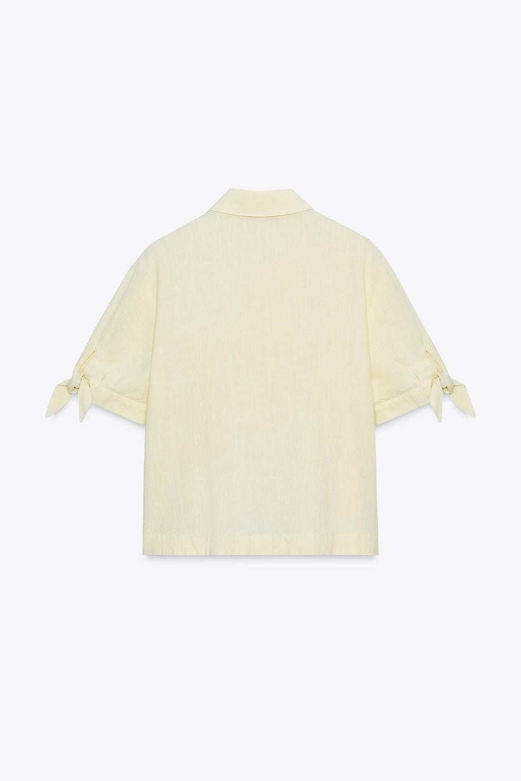 CHEMISE MANCHES COURTES AVEC LACETS EN RAMIE