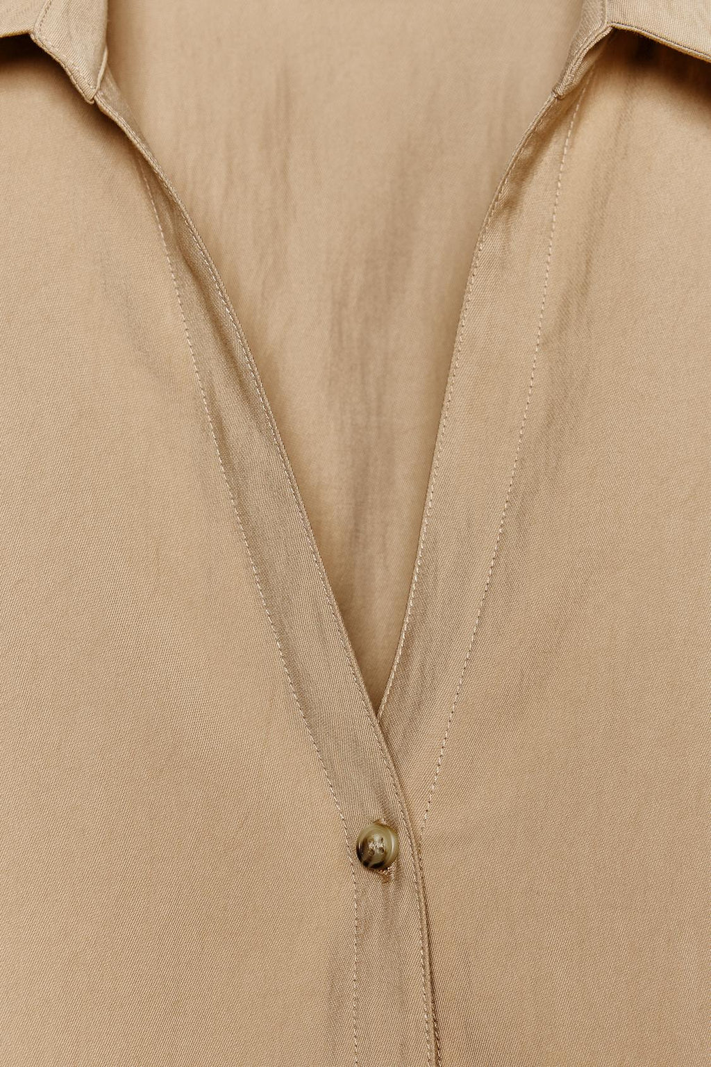 CHEMISE MANCHES COURTES LARGES