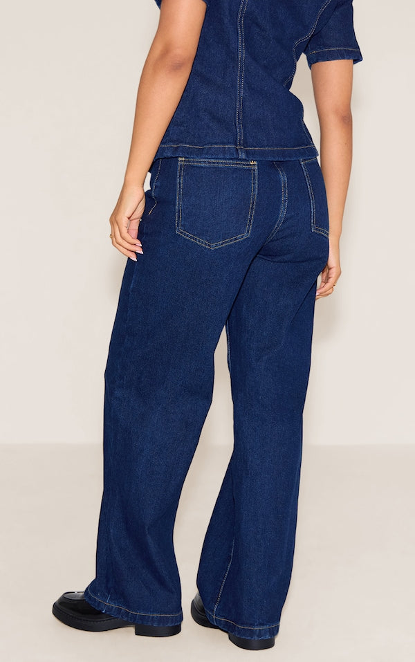 PETITE JEAN DROIT À TAILLE MI-HAUTE