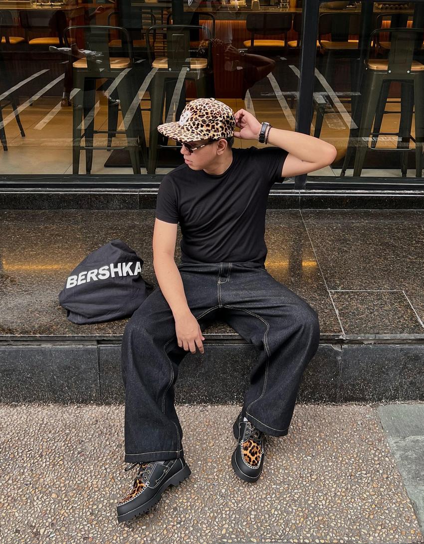 JEANS SUPER BAGGY FIT