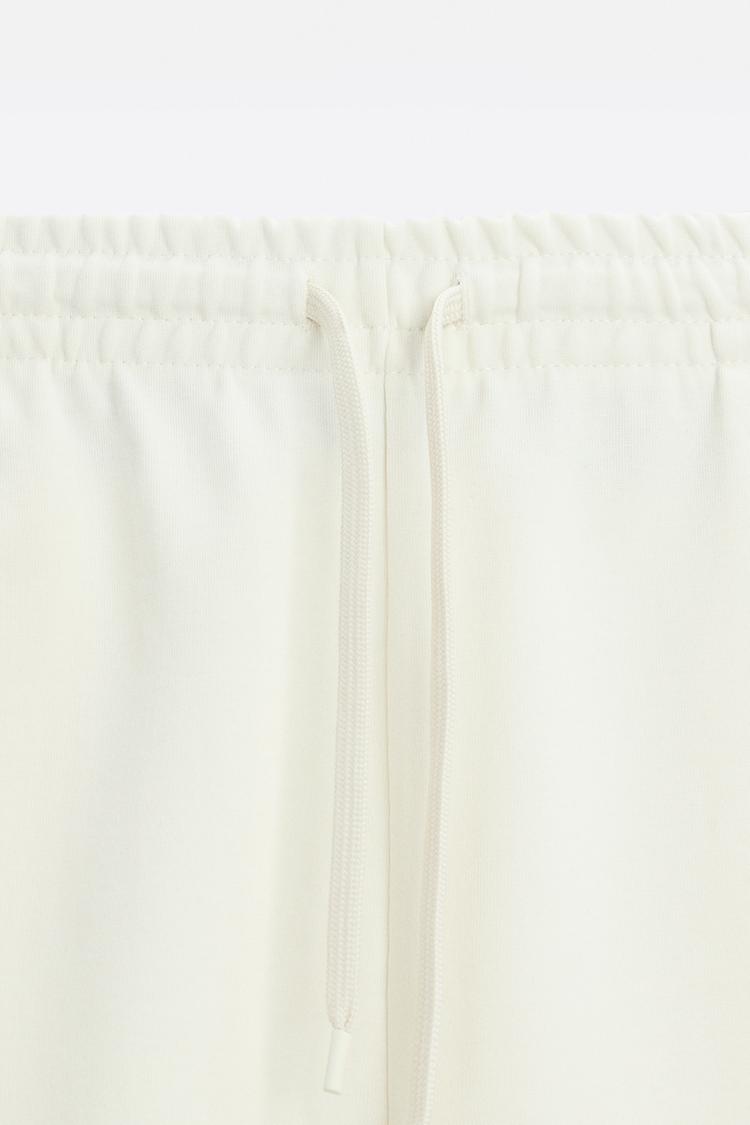 BERMUDA STRUCTURÉ INTERLOCK