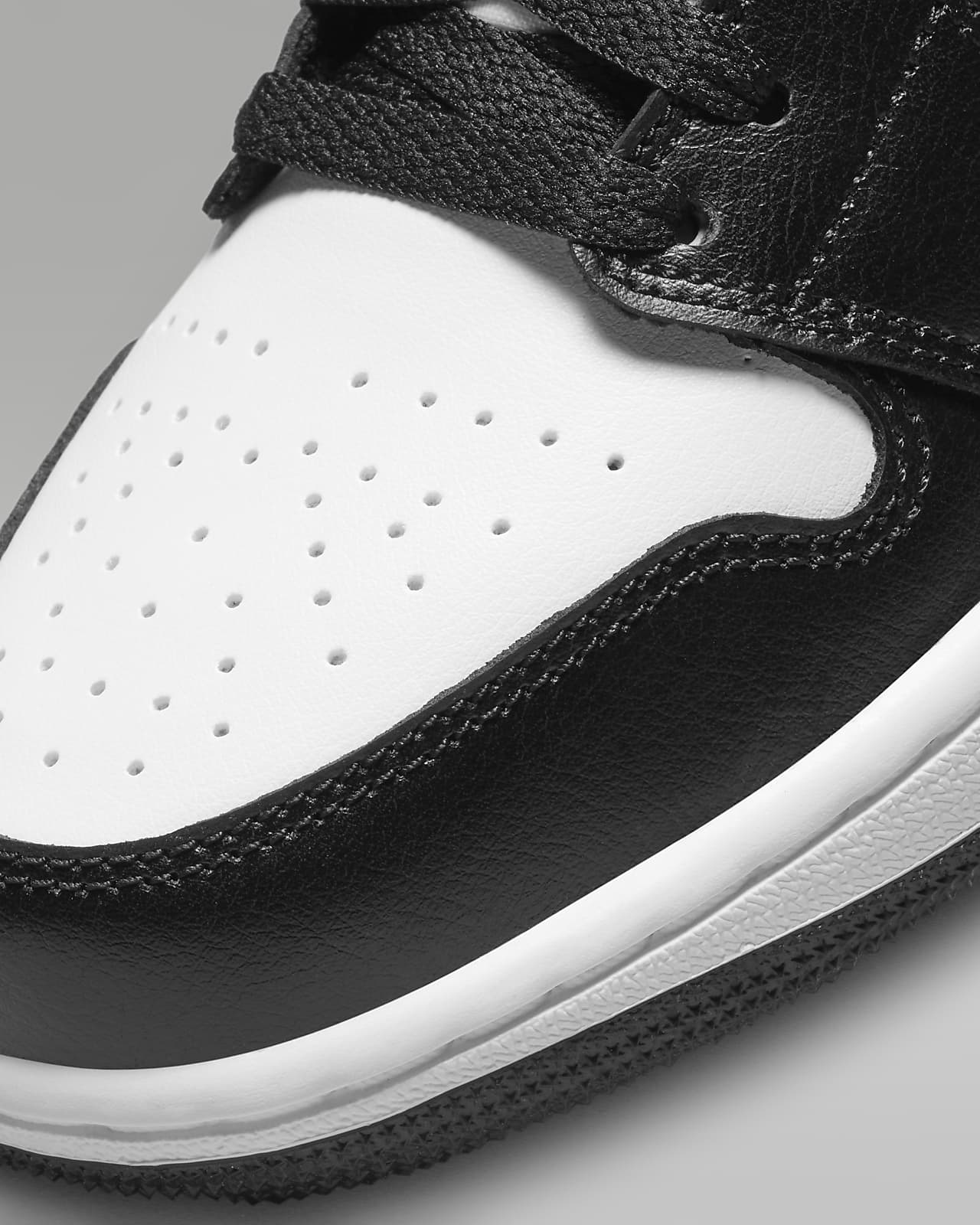 Air Jordan 1 Low - Noir / Blanc
