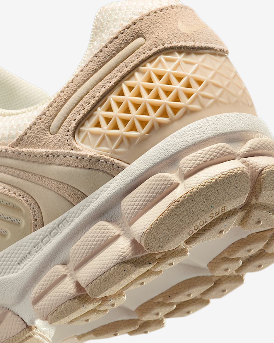 Nike Zoom Vomero 5 - Beige / Blanc