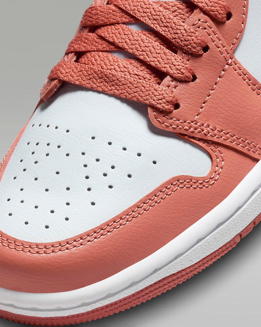 Air Jordan 1 Low - Rose / Blanc