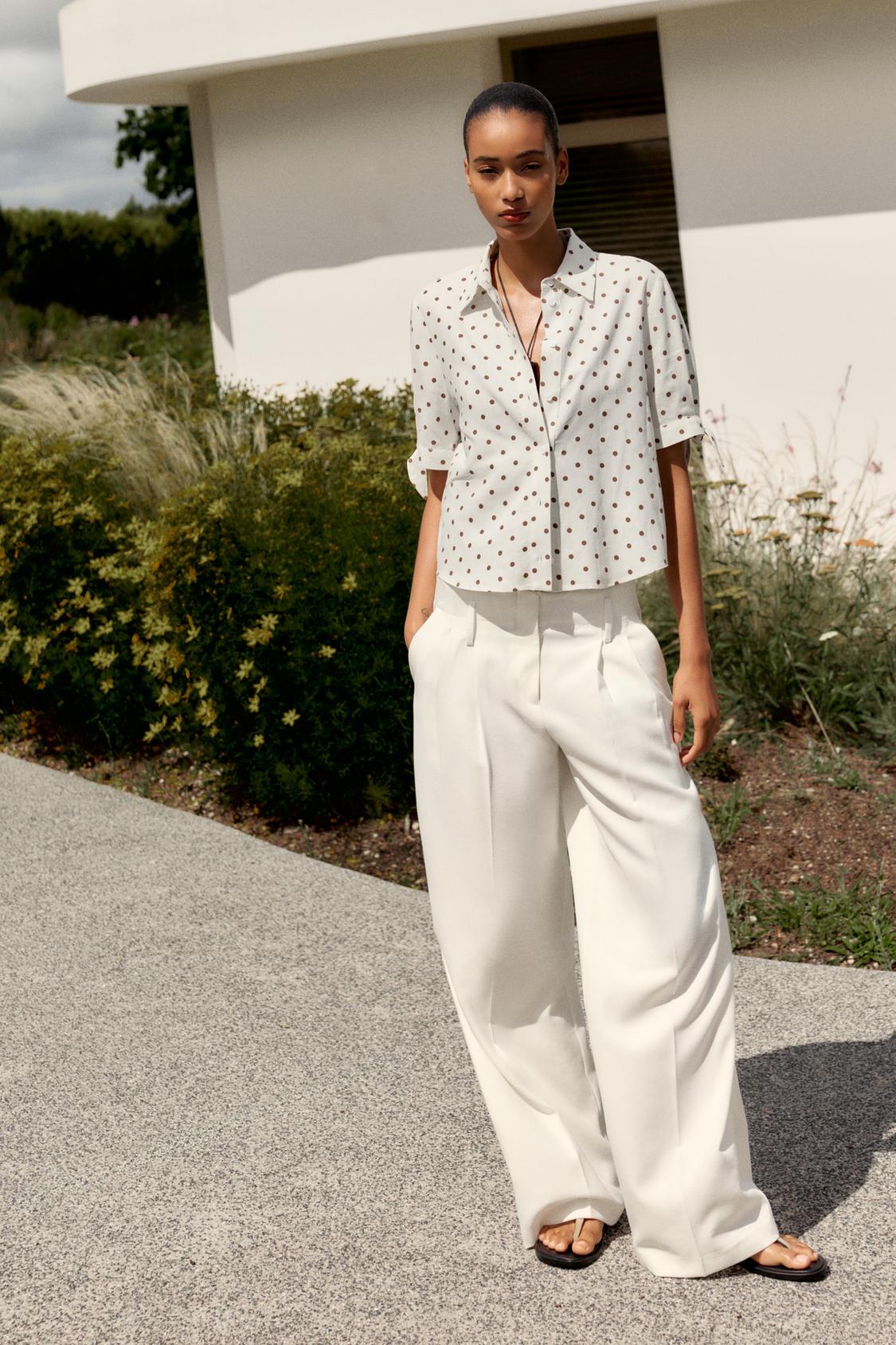 CHEMISE MANCHES COURTES AVEC LACETS EN RAMIE