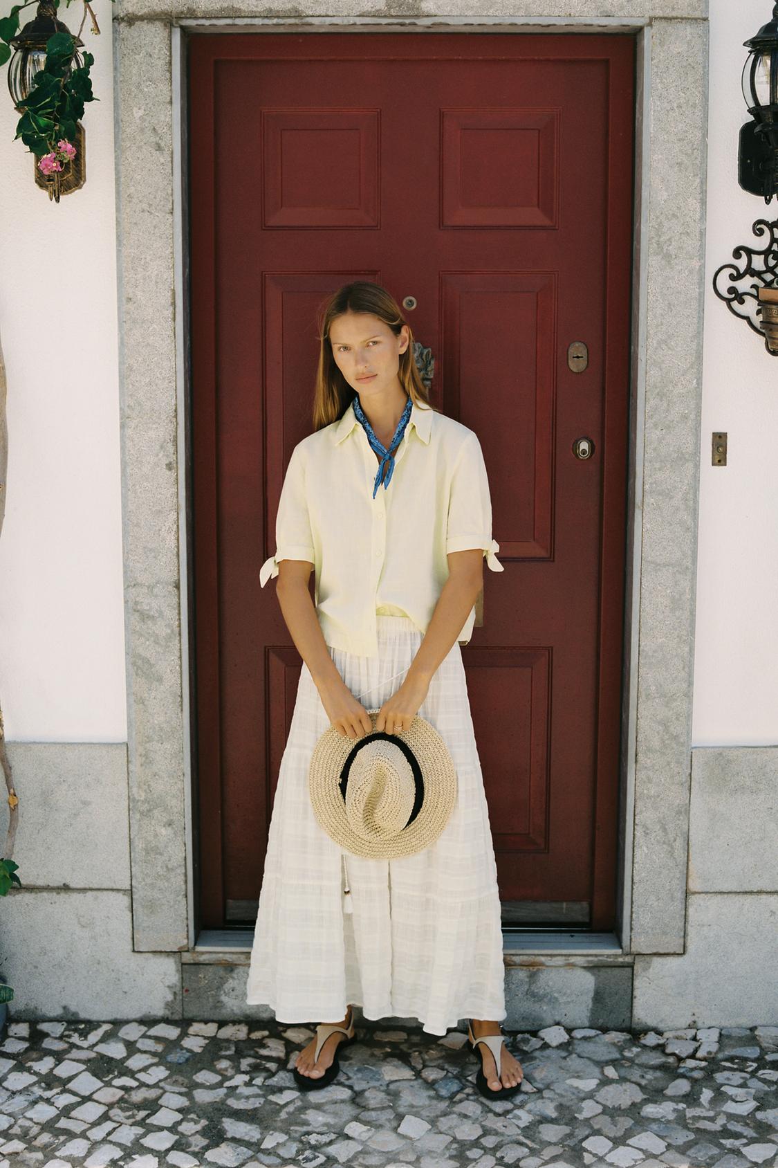 CHEMISE MANCHES COURTES AVEC LACETS EN RAMIE