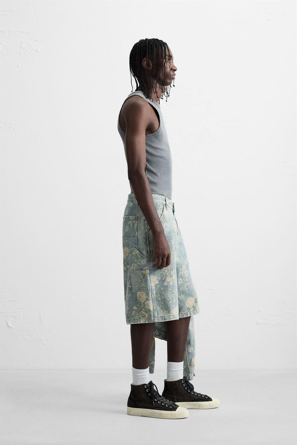 BERMUDA À POCHE DE CHARPENTIER À IMPRIMÉ FLORAL