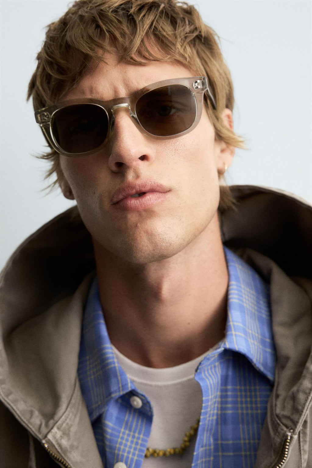 VESTE DÉLAVÉE À CAPUCHE