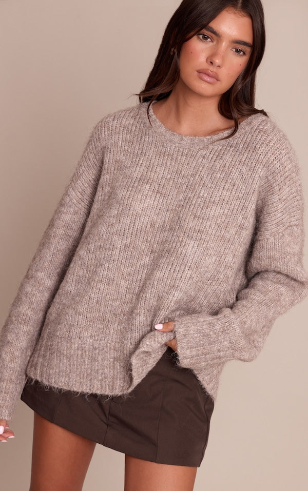 PULL OVERSIZE CÔTELÉ TAUPE