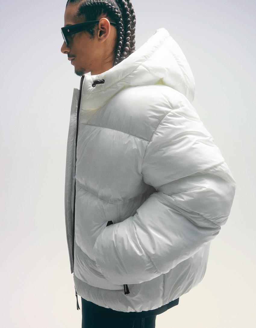 BLOUSON BOUFFANT À CAPUCHE
