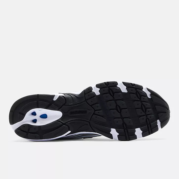 NEW BALANCE 740 - BLANC / NOIR