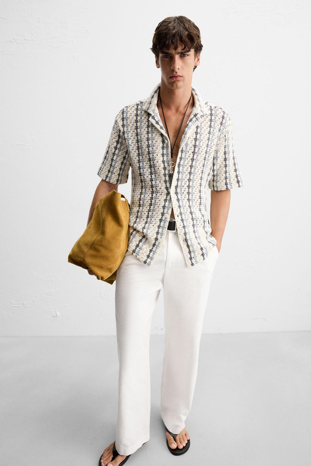 CHEMISE STRUCTURÉE CROCHET