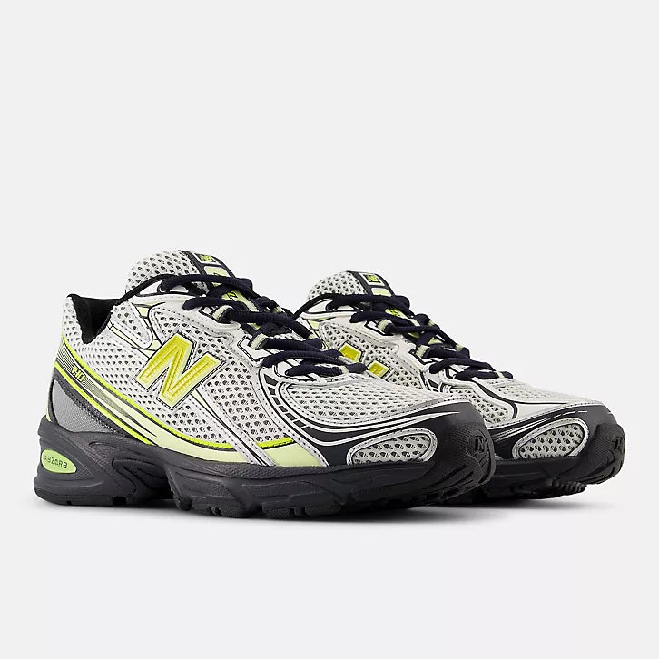 NEW BALANCE 740 - GRIS / JAUNE