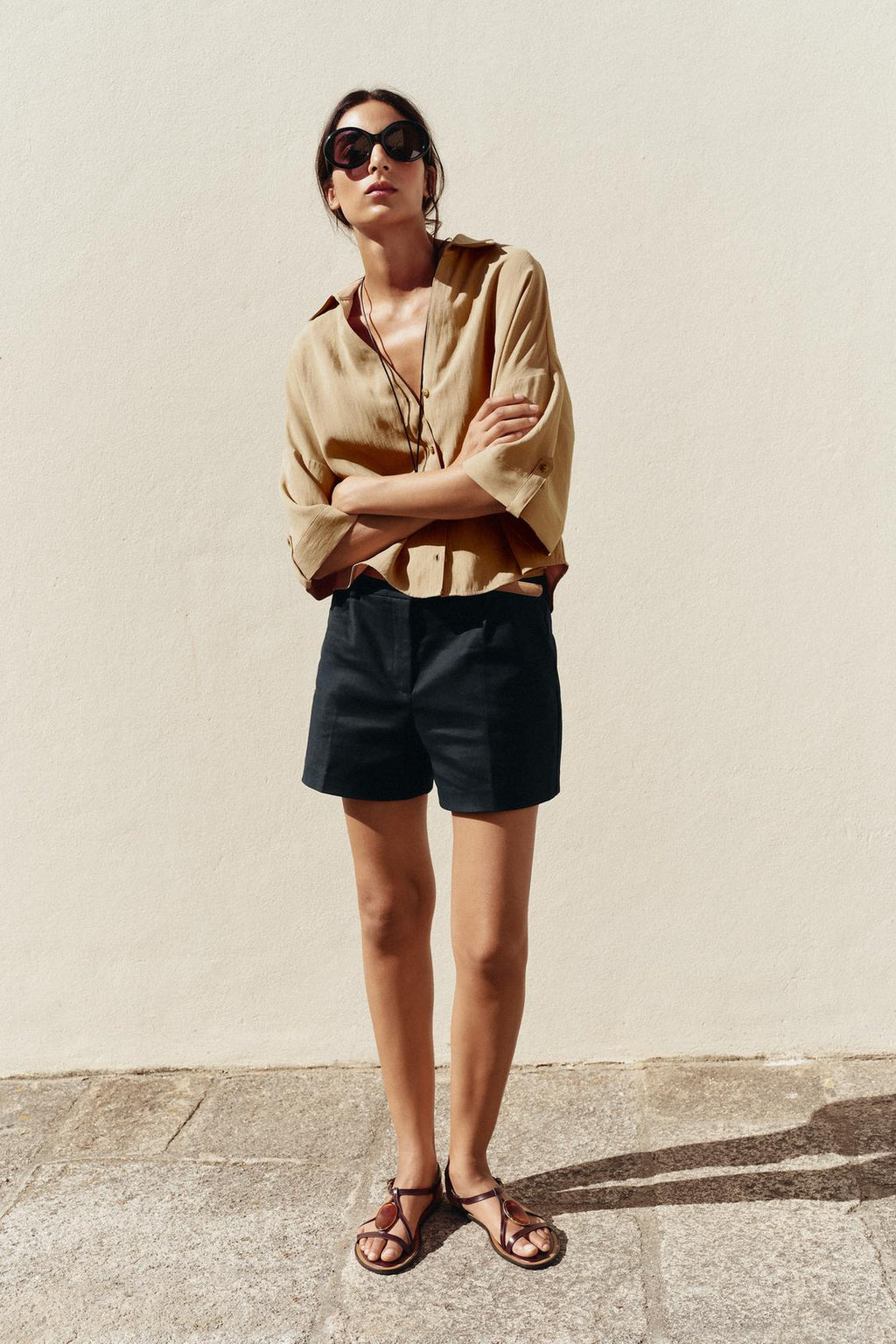 CHEMISE MANCHES COURTES LARGES