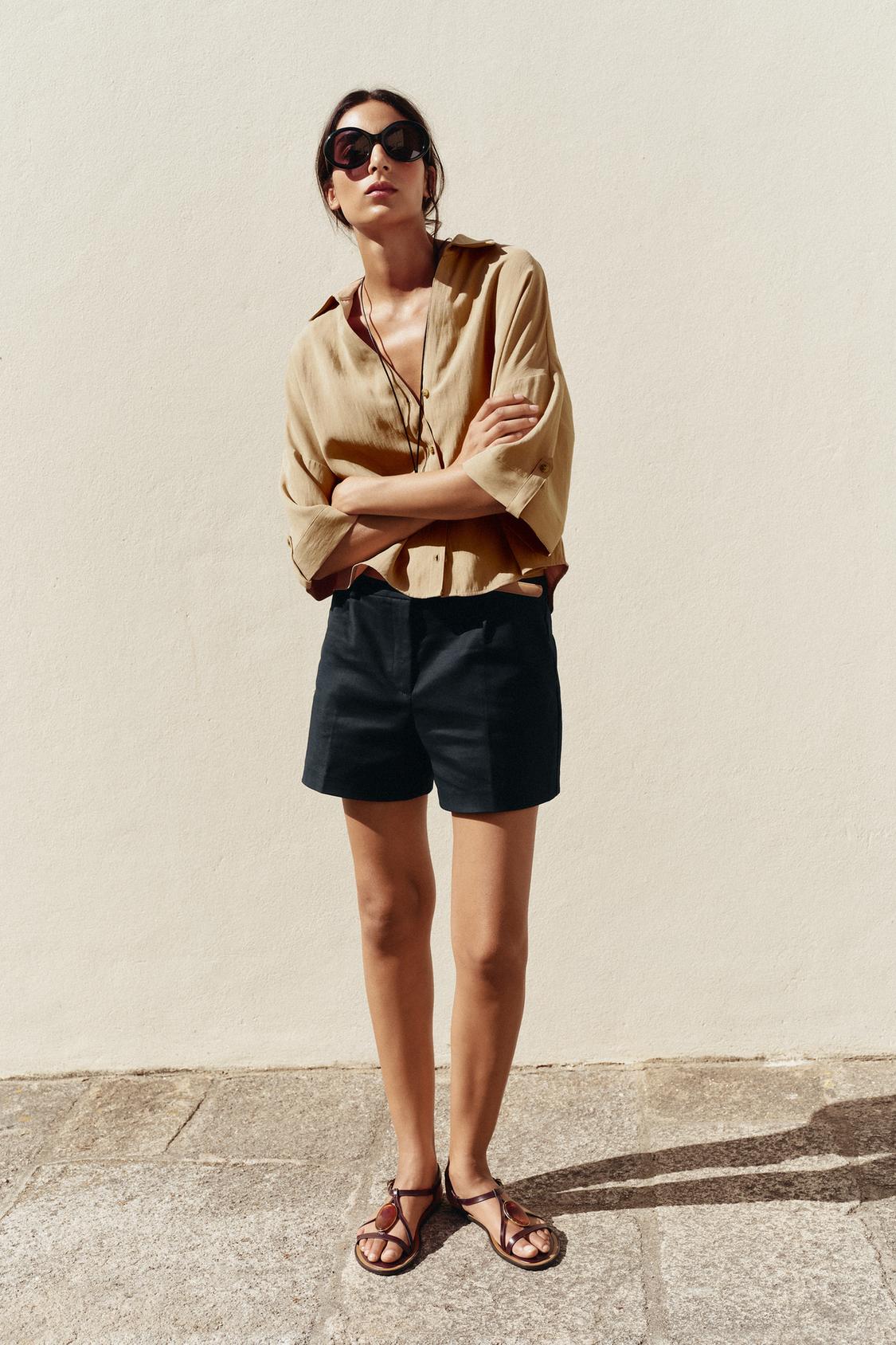 CHEMISE MANCHES COURTES LARGES