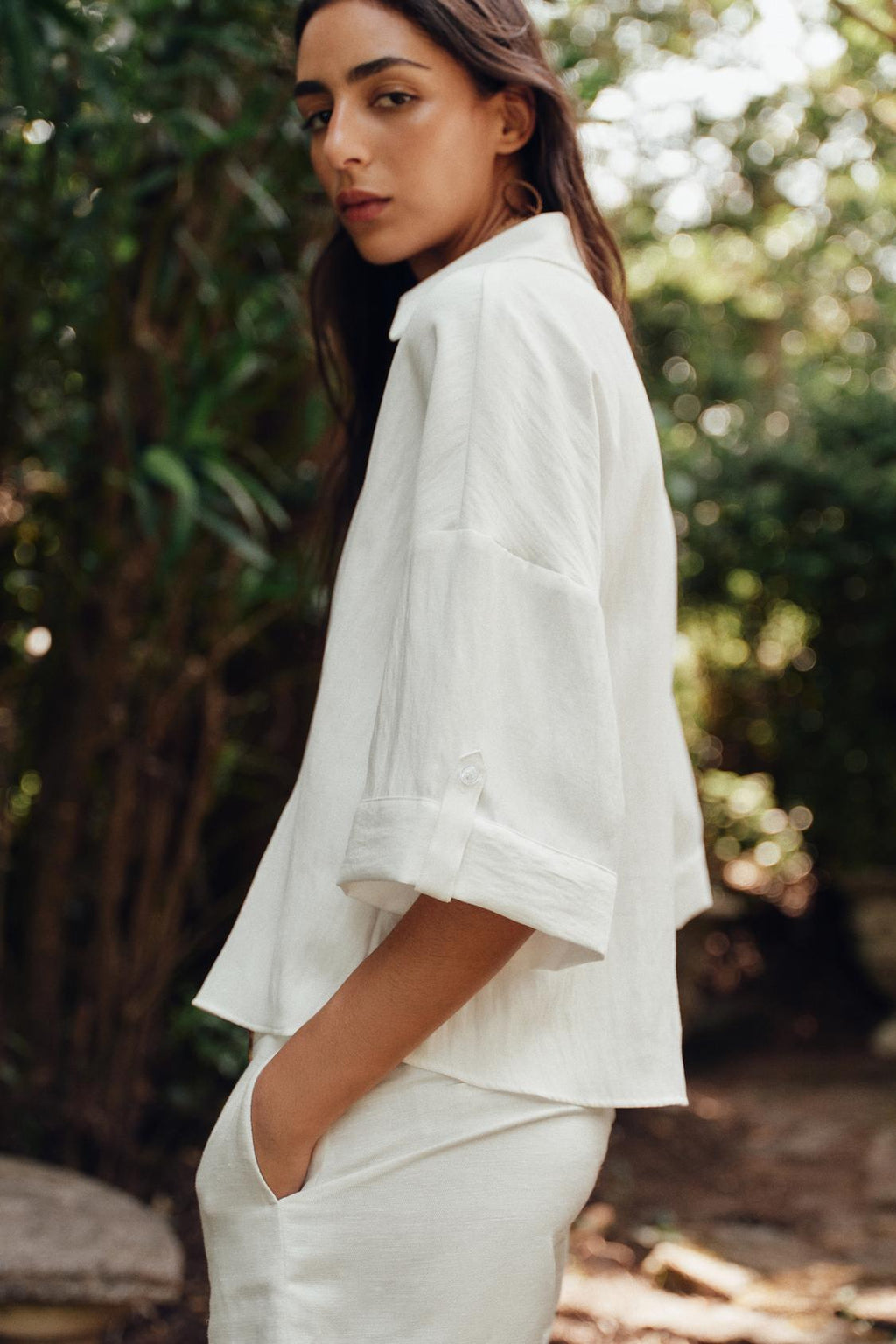 CHEMISE MANCHES COURTES LARGES