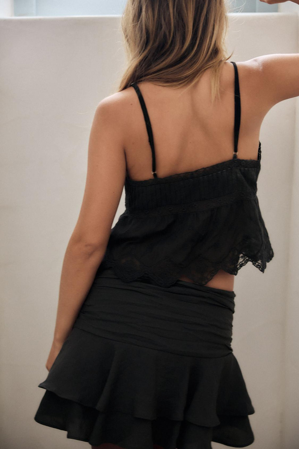 JUPE-CULOTTE À VOLANTS