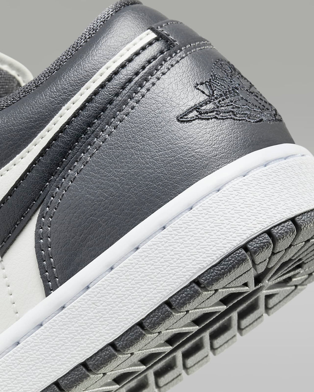 Air Jordan 1 Low - Gris / Blanc