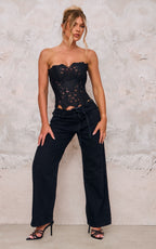 CORSET EN DENTELLE TEXTURÉE NOIRE TRANSPARENTE FLEURIE
