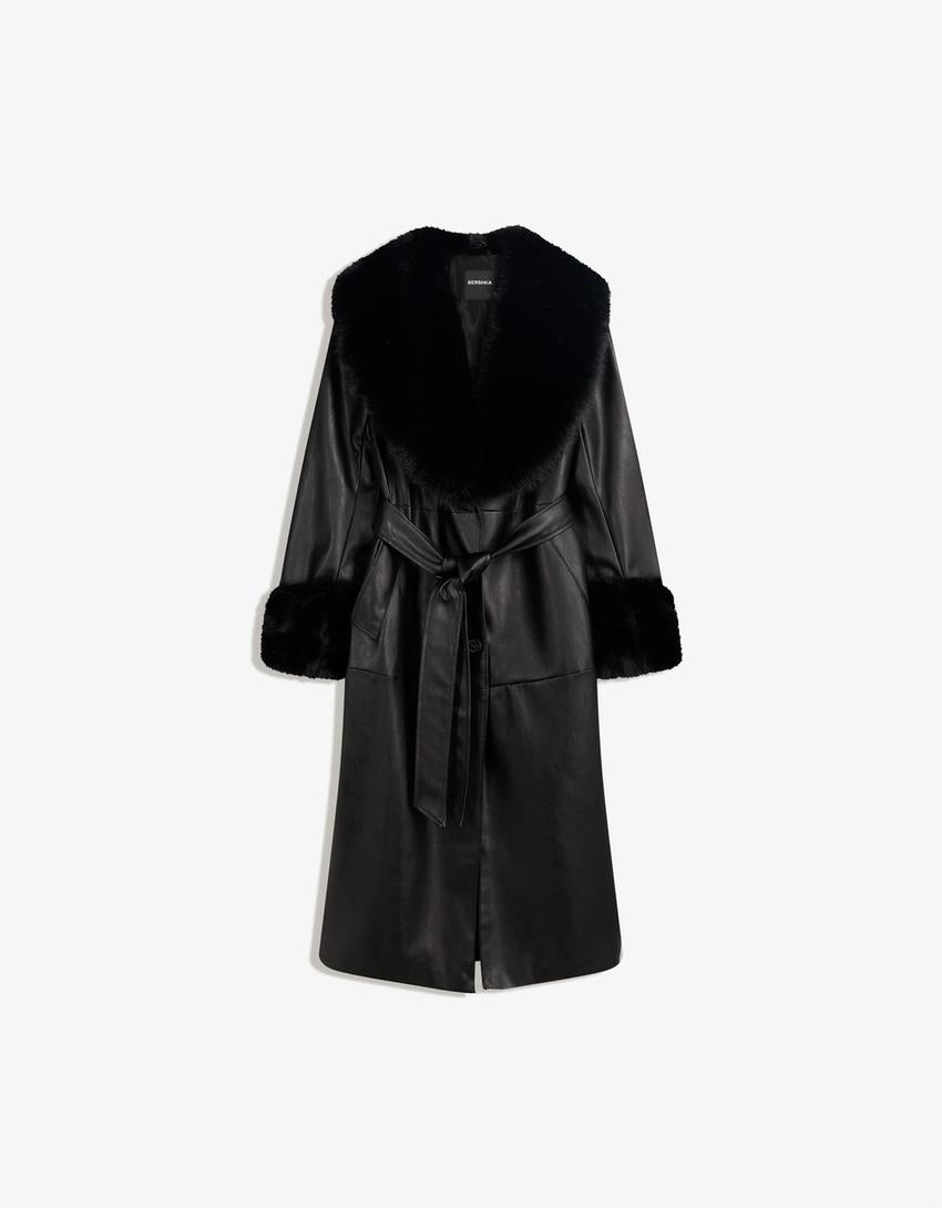 MANTEAU EN SIMILICUIR ET FAUSSE FOURRURE