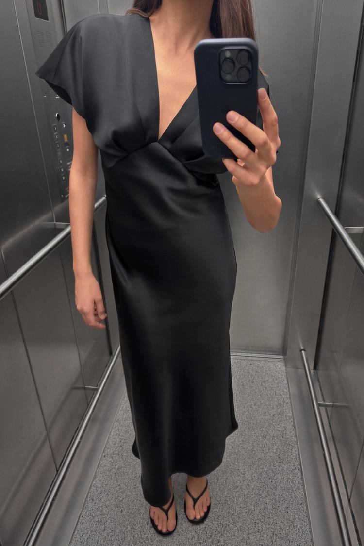 Robe mi-longue satinée - Noir