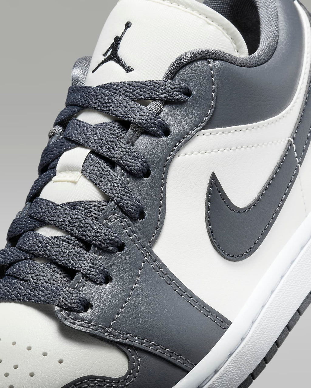 Air Jordan 1 Low - Gris / Blanc