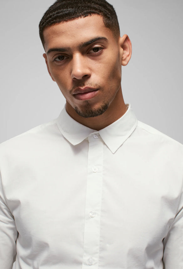 CHEMISE CINTRÉE À MANCHES LONGUES