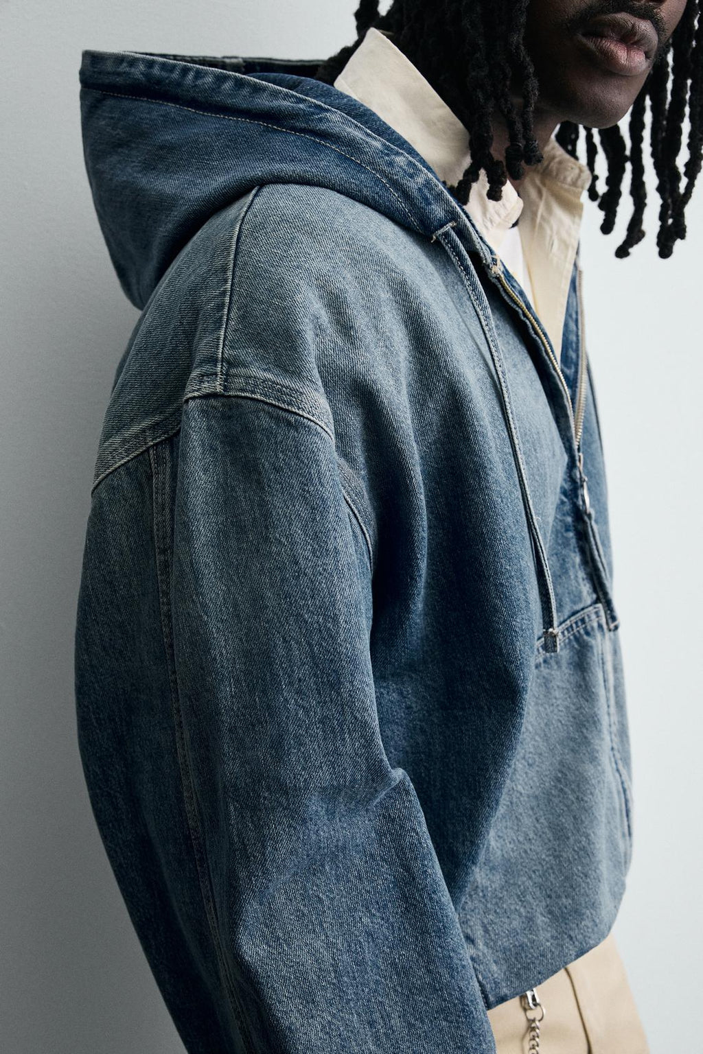 VESTE DÉLAVÉE À CAPUCHE