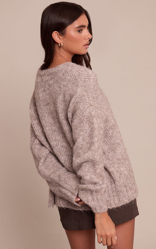 PULL OVERSIZE CÔTELÉ TAUPE