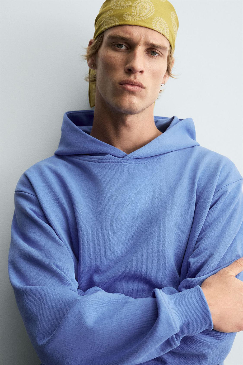 SWEAT À CAPUCHE BASIQUE