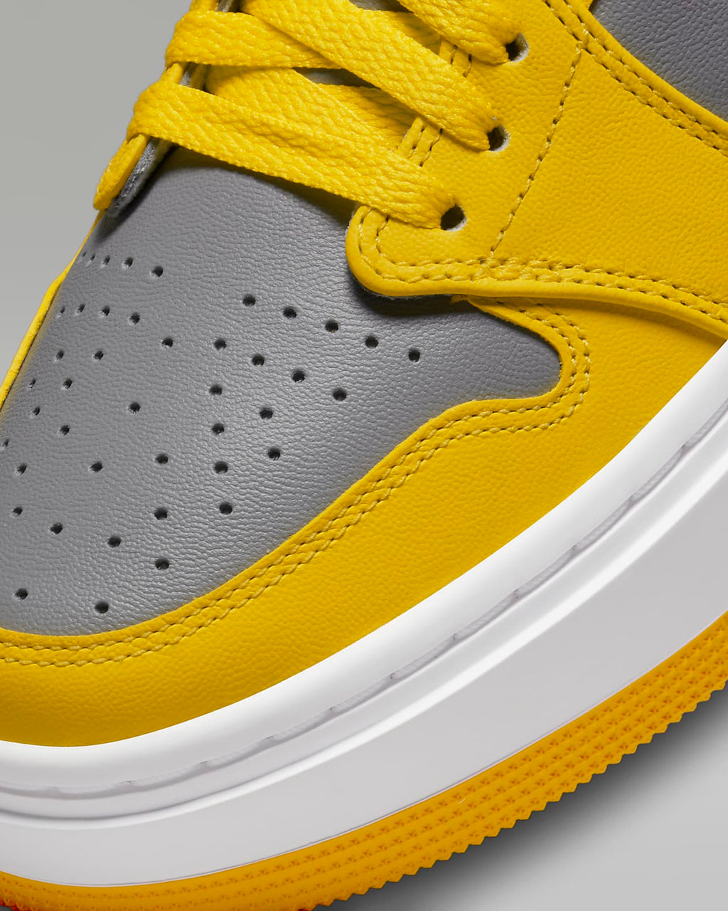 Air Jordan 1 Low - Gris / Jaune