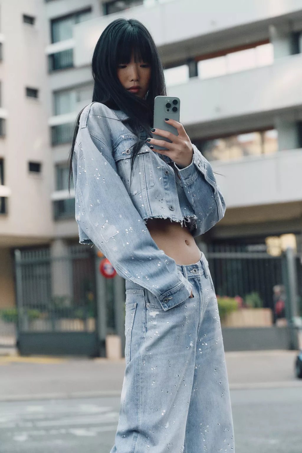 VESTE COURTE EN DENIM TRF STRASS