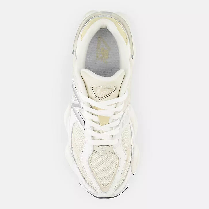 NEW  BALANCE 9060 - BEIGE